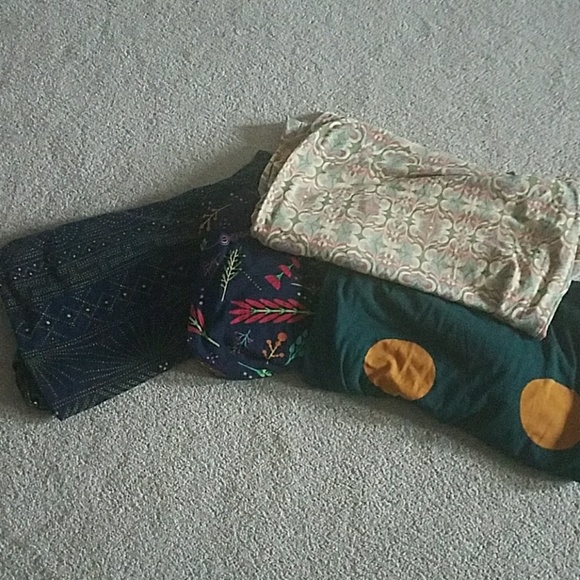 Lot of Julia dresses! - Picture 2 of 6